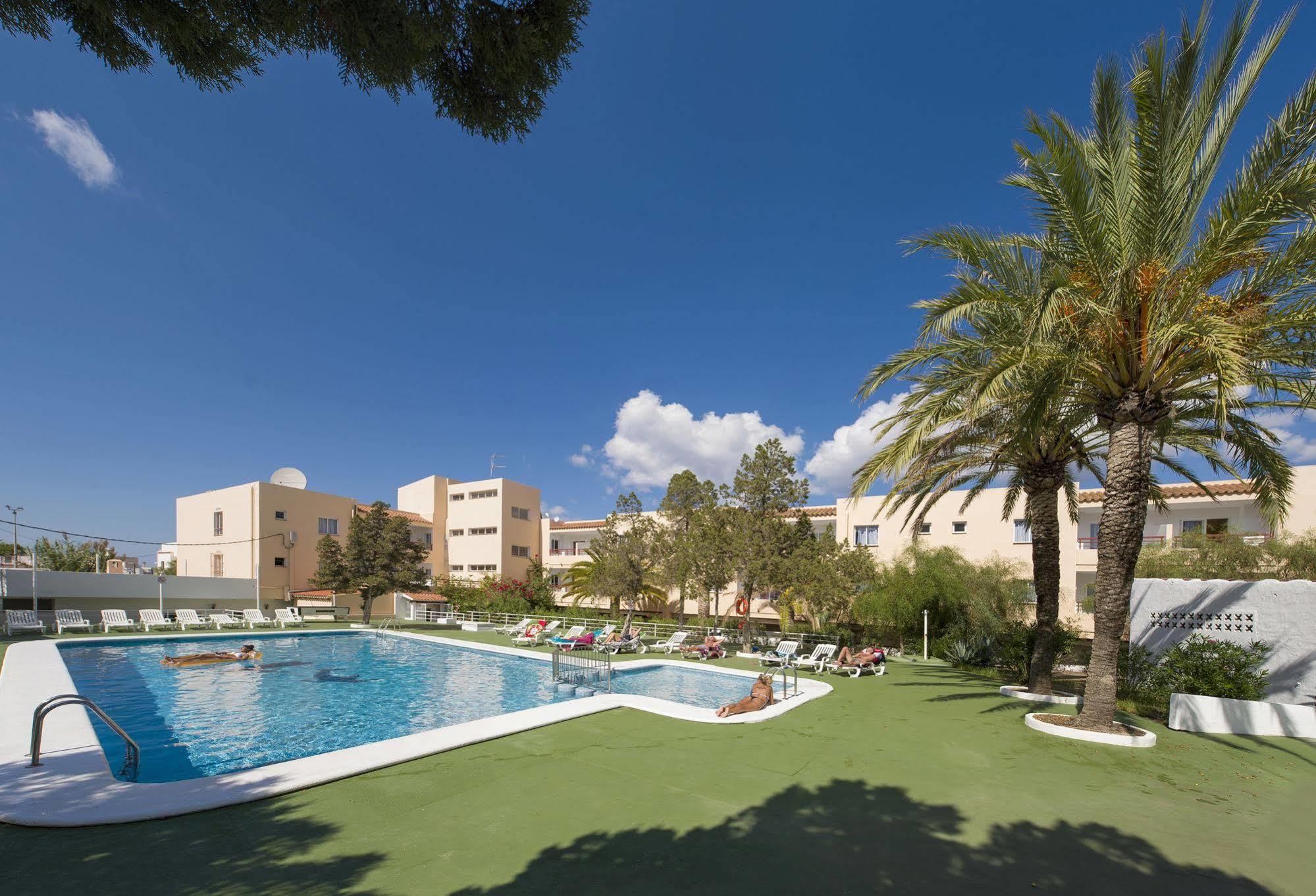 Apartamentos Sol Bay Ibiza Exterior foto