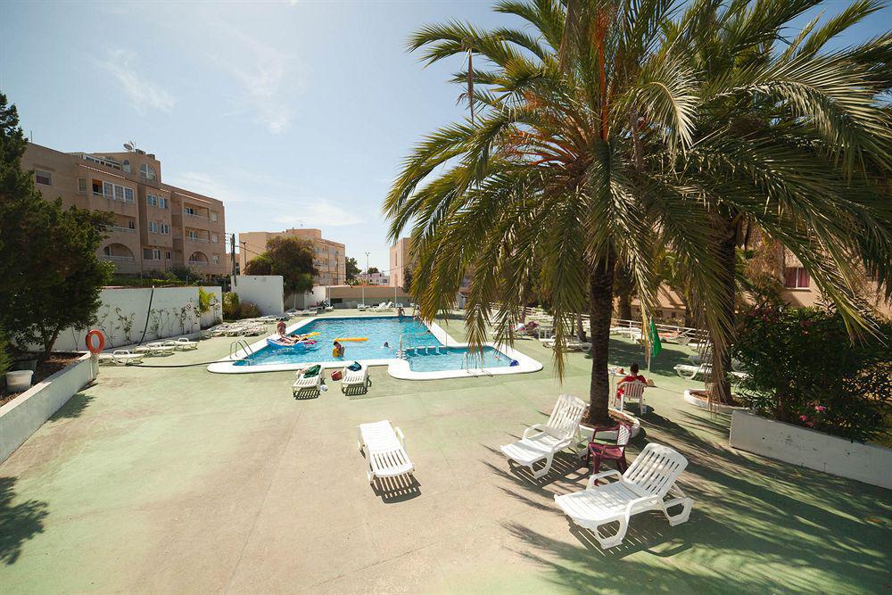 Apartamentos Sol Bay Ibiza Exterior foto